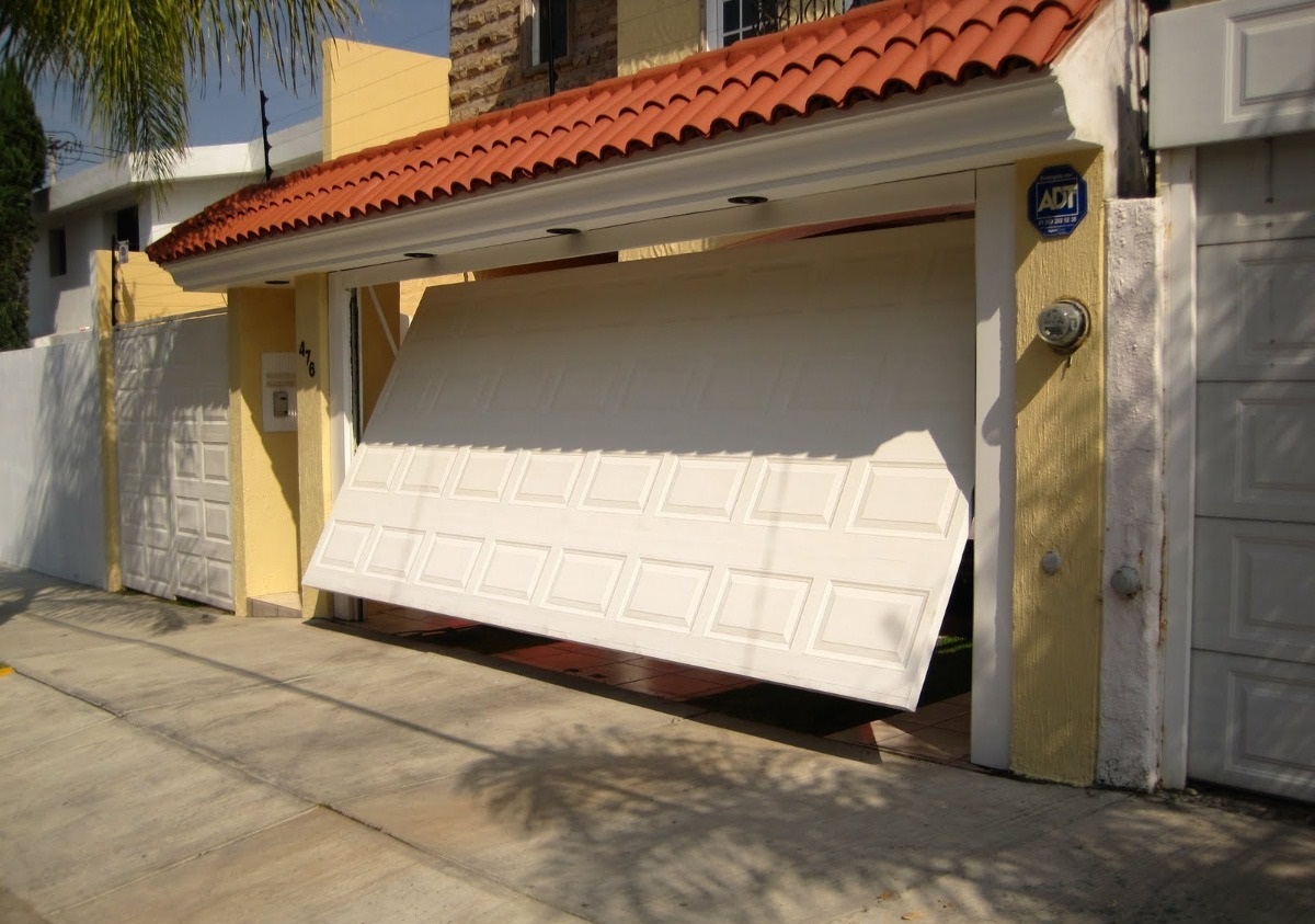 Conoce los principales detalles sobre puertas metálicas de garaje
